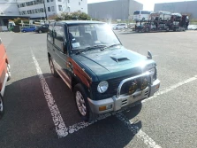 MITSUBISHI PAJERO 1995 Image