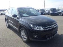 VOLKSWAGEN TIGUAN 2012 Image