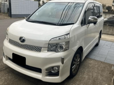 TOYOTA VOXY 2012 Image