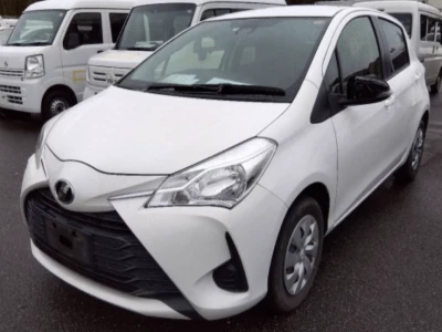 TOYOTA VITZ 2017 Image