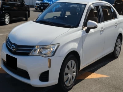 TOYOTA COROLLA AXIO 2013 Image