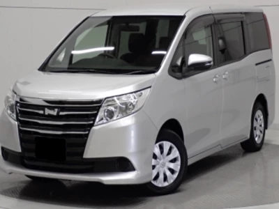 TOYOTA NOAH 2017 Image